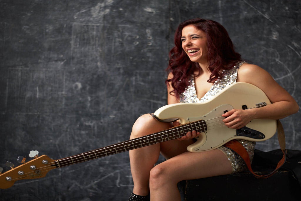 Danielle Nicole (Seated Show - Limited Capacity)