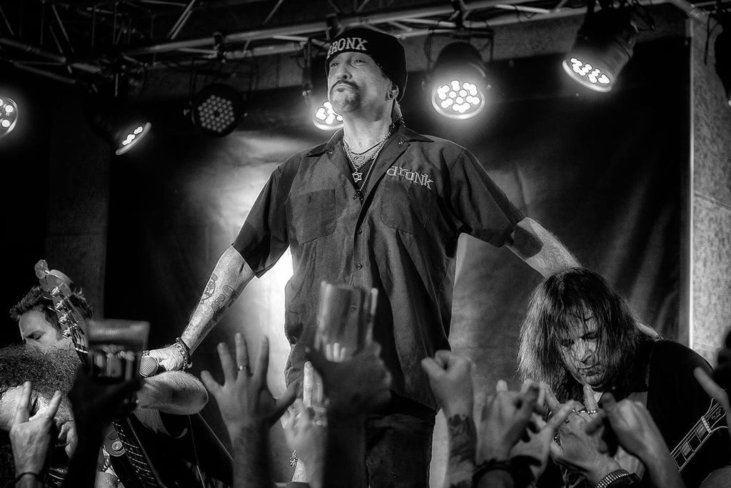 Handsome Dick Manitoba