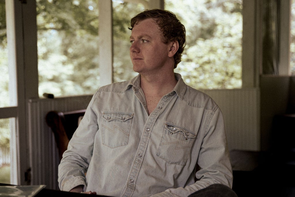 Taylor McCall w/ Olivia Wolf